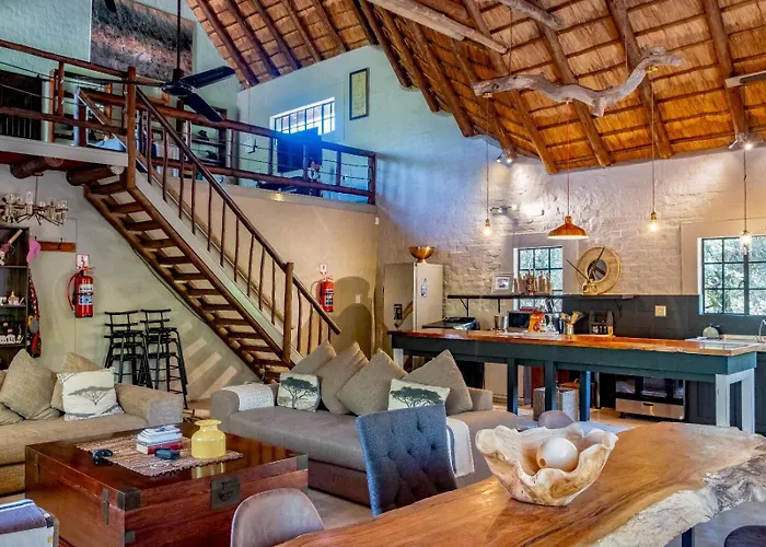 Croc Orvyll'S Kruger Lodge, Close To Kruger National Park We Are Popular For Free Roaming Wildlife